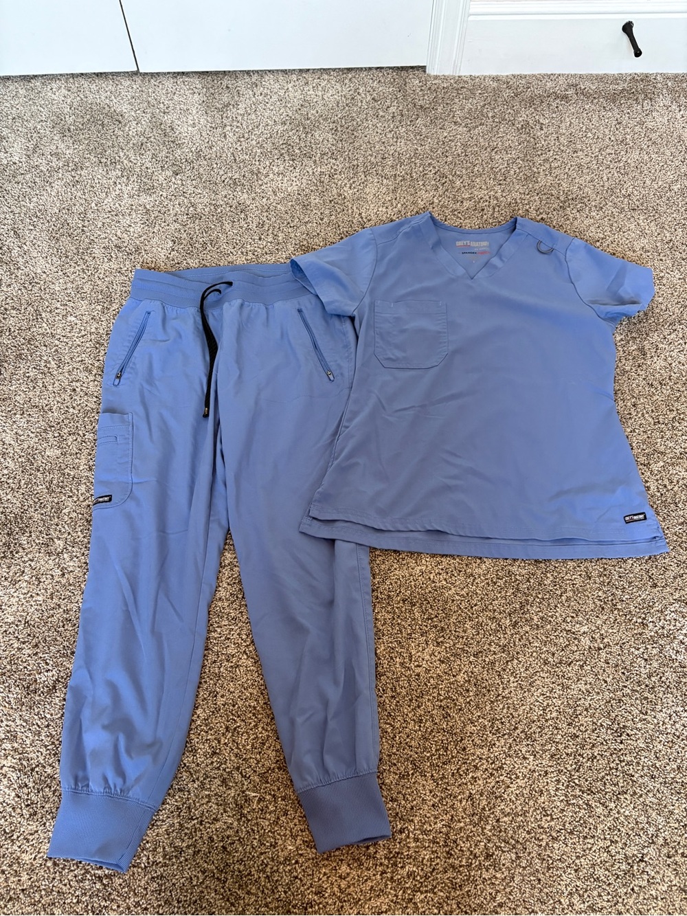 Grey's Anatomy Women Jogger Scrub Set S/SP